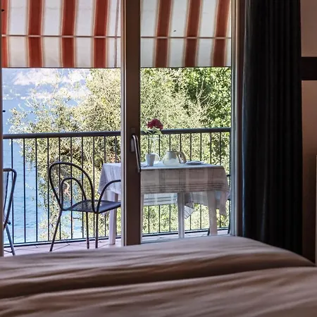 Ξενοδοχείο με διαμερίσματα Al Lido Brenzone sul Garda