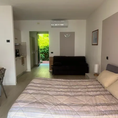 Al Lido Ξενοδοχείο με διαμερίσματα Brenzone sul Garda